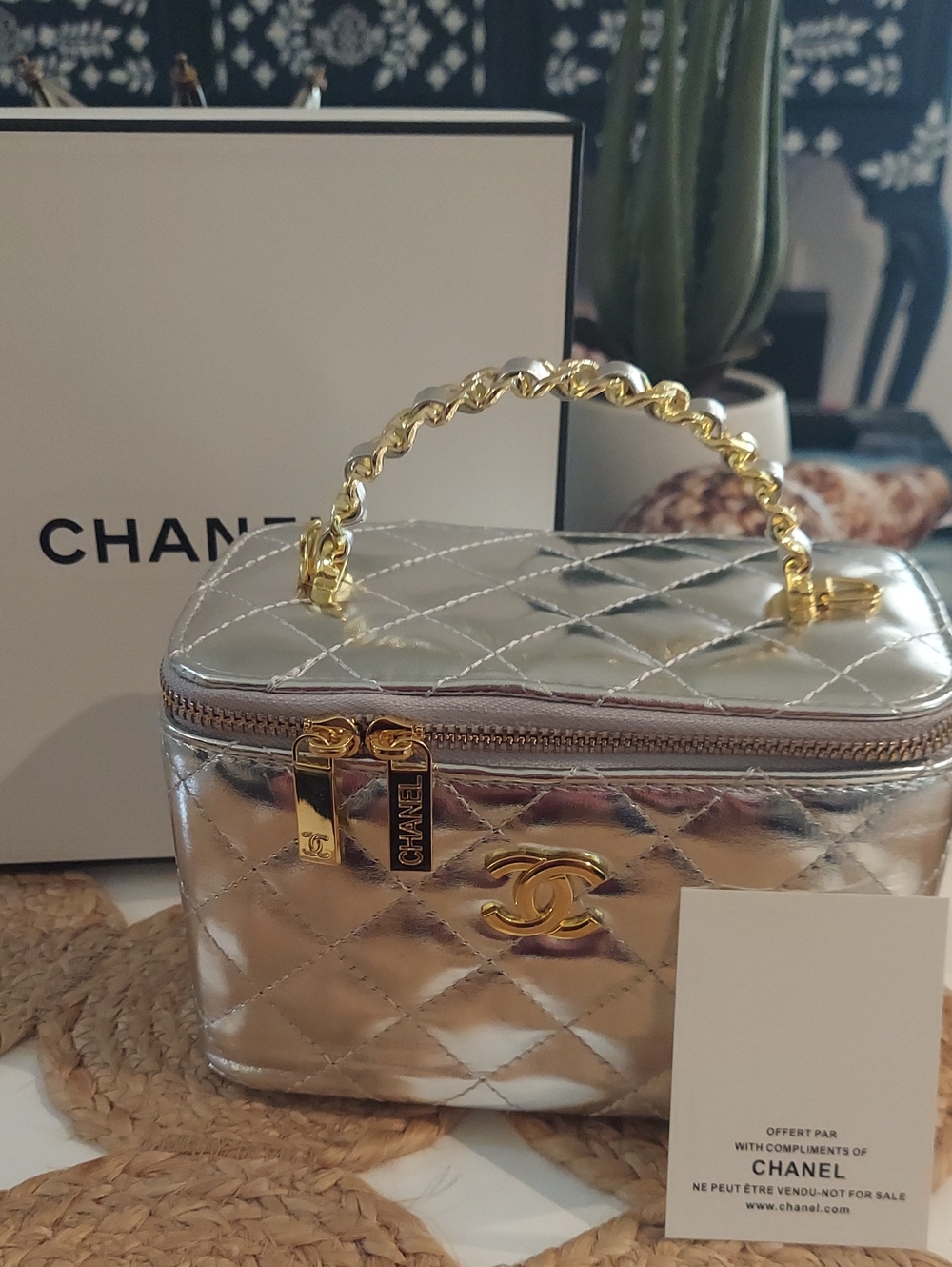 Brand New Silver CC Makeup Beaute Mini Vanity VIP Bag